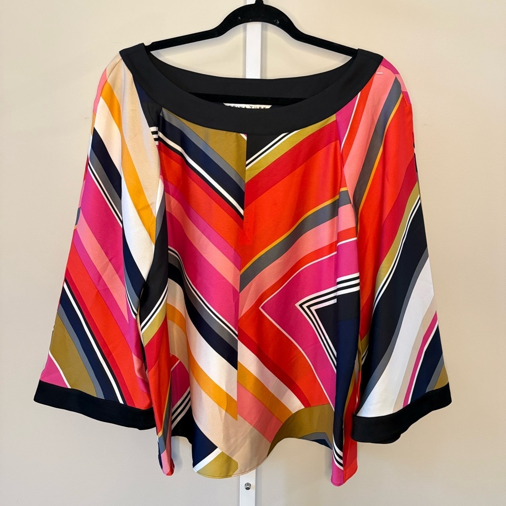 NWT Trina Turk Oceans Edge Silk Geometric Blouse L